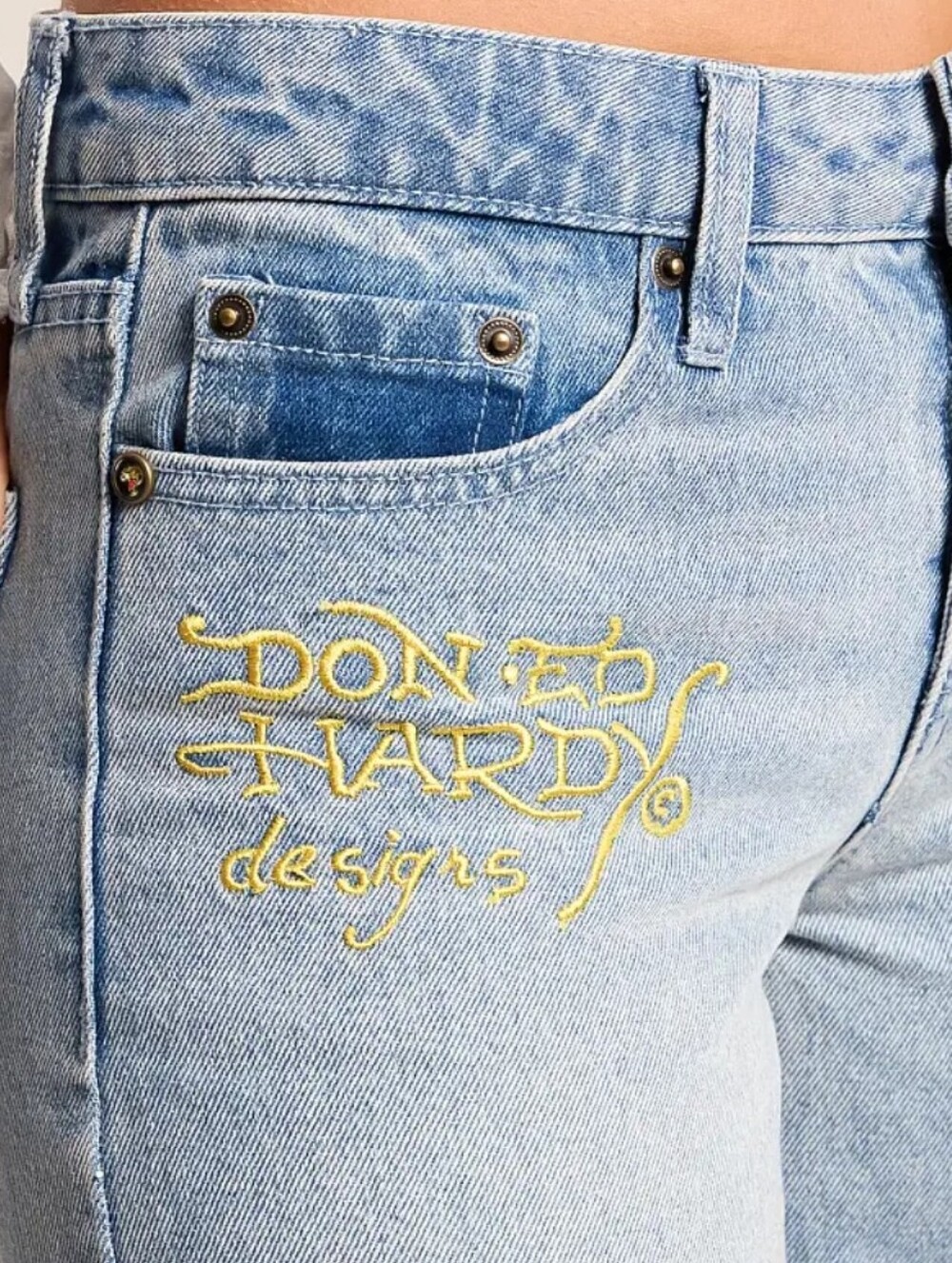 Ed HARDY New
Rhinestone Baggy Wide Leg Jean - Picture 6 of 7